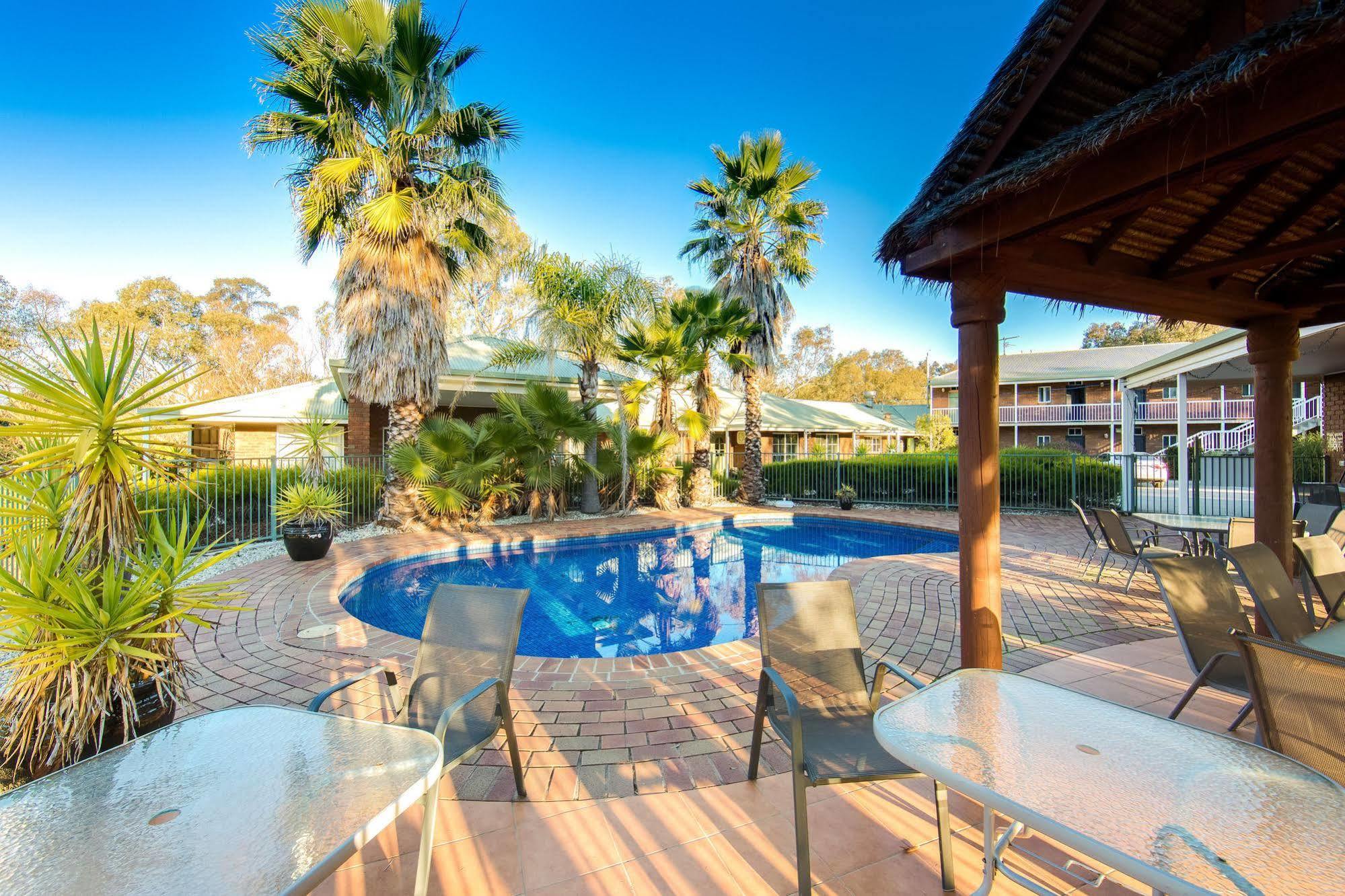 Thurgoona Country Club Resort Bagian luar foto